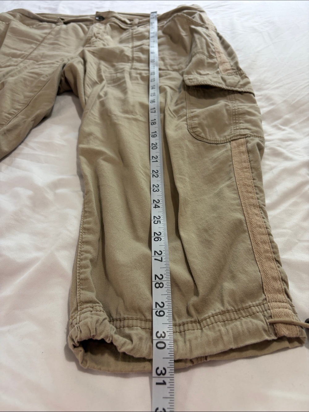 Time & Tru Beige Cargo Capris with Utility Pockets - Picture 10 of 11